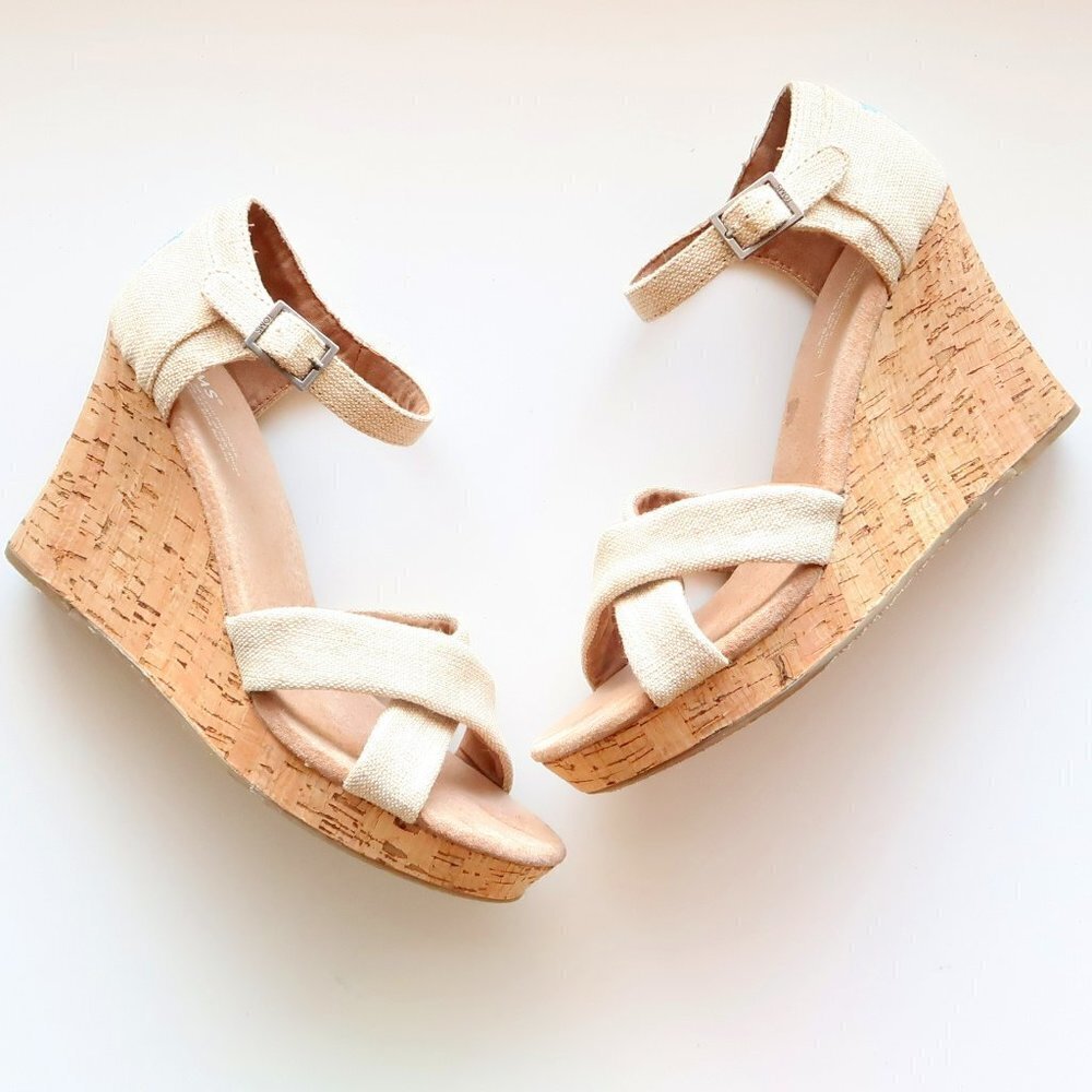Toms Beige Canvas Ankle Strap Cork Platform Wedge Heel Sandals / Summer Shoes